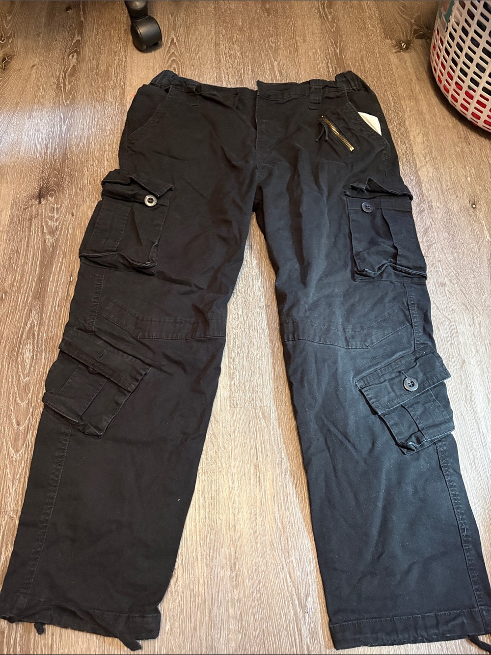 Men's Black Cargo Pants - Classic Utility Style